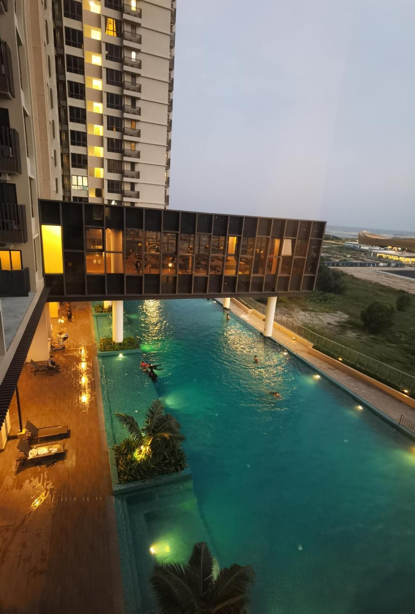 Luxury Couple Suites L Free Netflix L Massage Chair L Bathtub L Wifi 200Mbps L Town Area Bali Residence Malacca Chambre photo